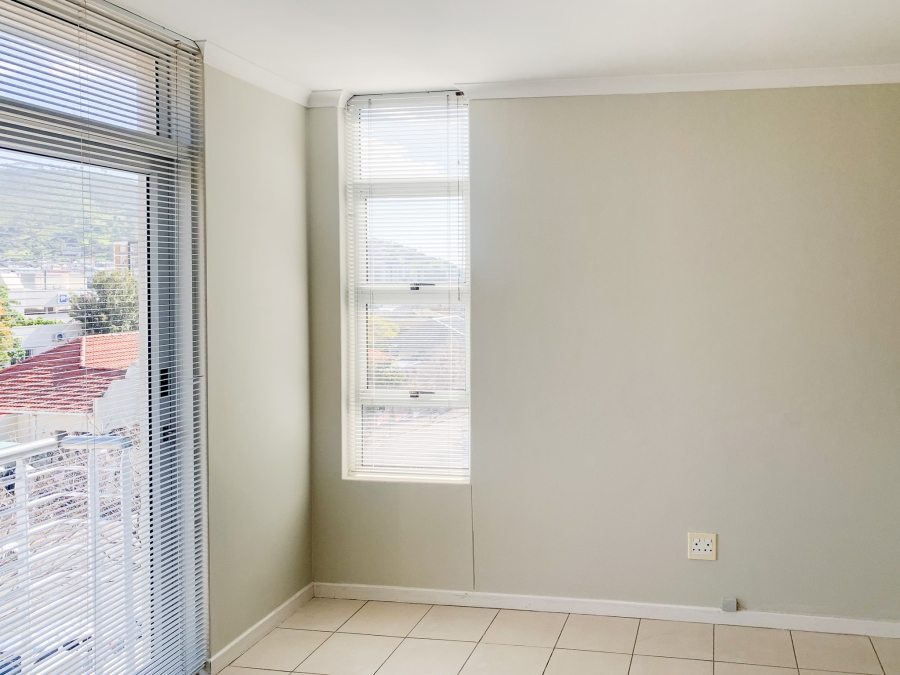 0 Bedroom Property for Sale in Gardens Western Cape
